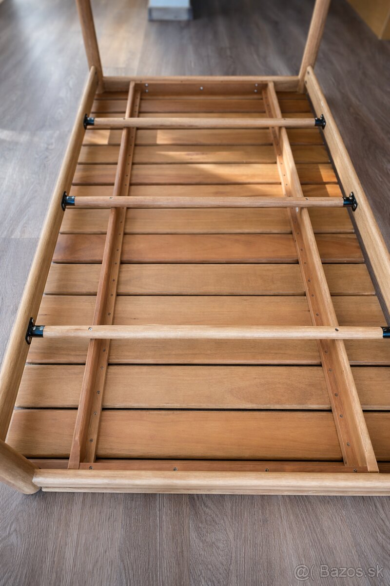 Kave Home jedálenský stôl - 4