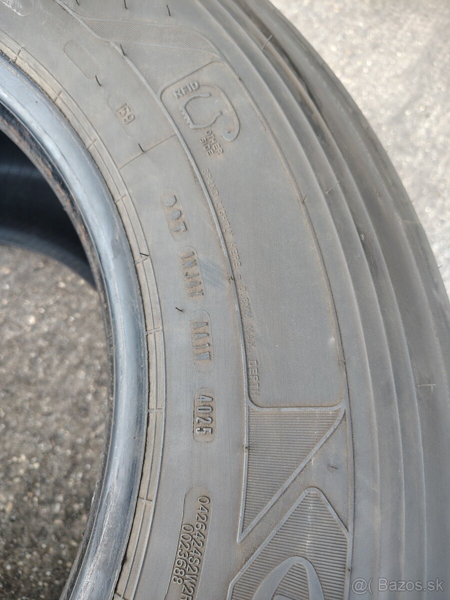 445/45 R19 5 - 4