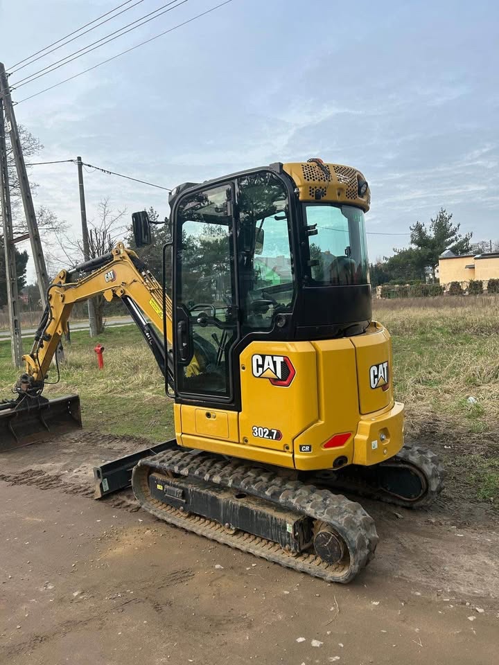 CAT 302.7 - 4
