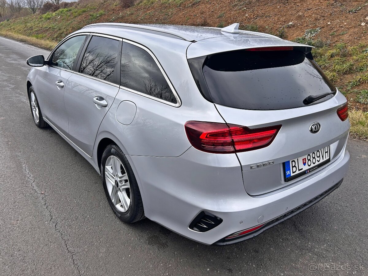 Kia CEED SW 1,4 T-GDi AT7 GOLD - 4