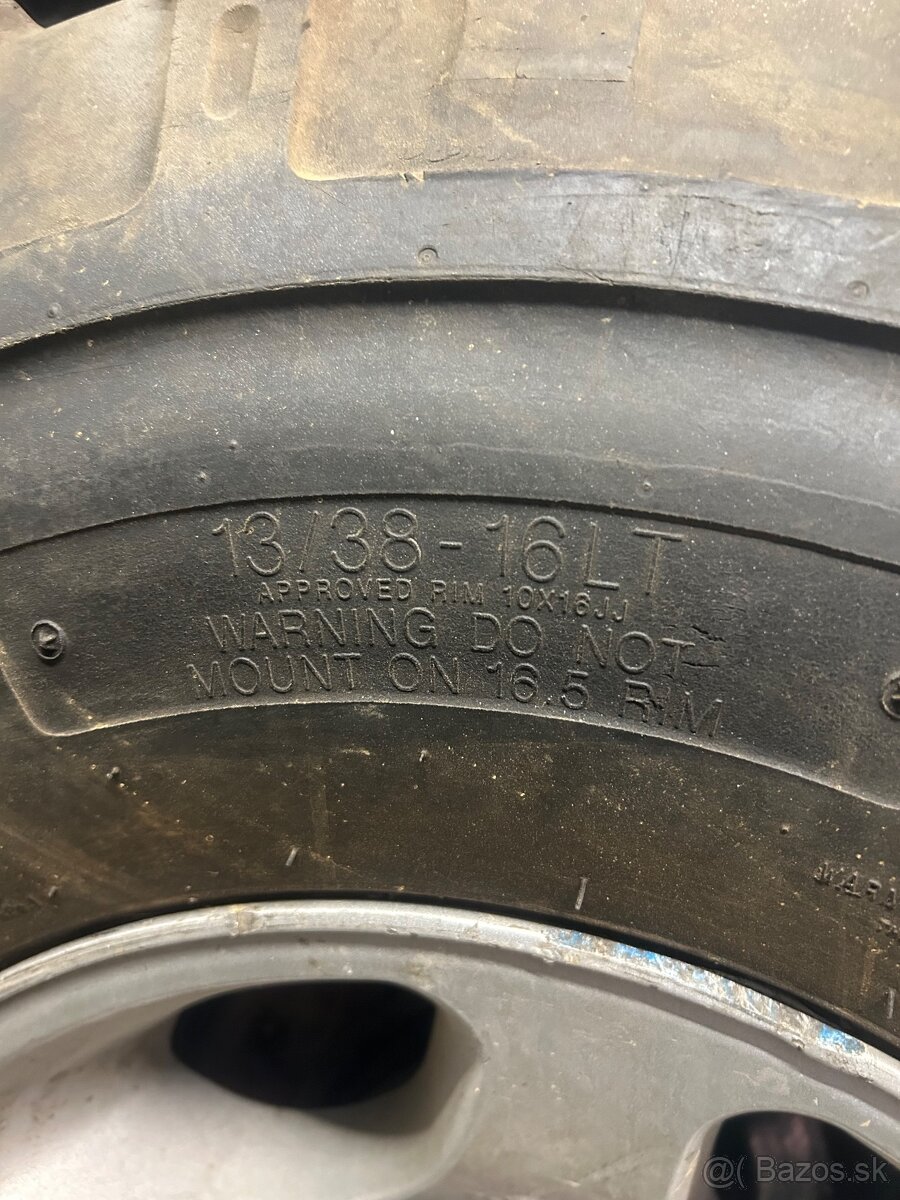 38x13 R16 Super Swamper TSL