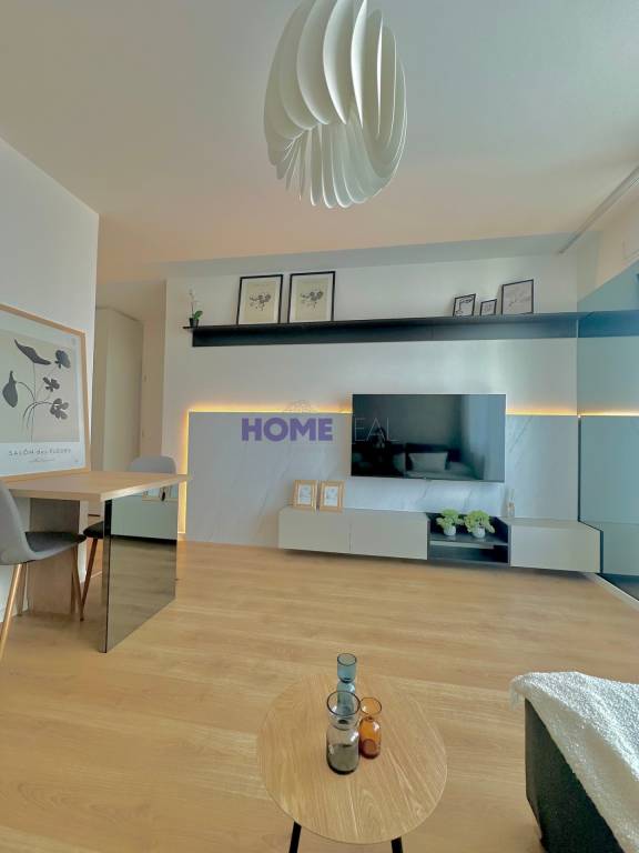 DIZAJNOVÝ 2 IZB. BYT V NOVOSTAVBE S BALKÓNOM A PARKOVACÍM MI - 4