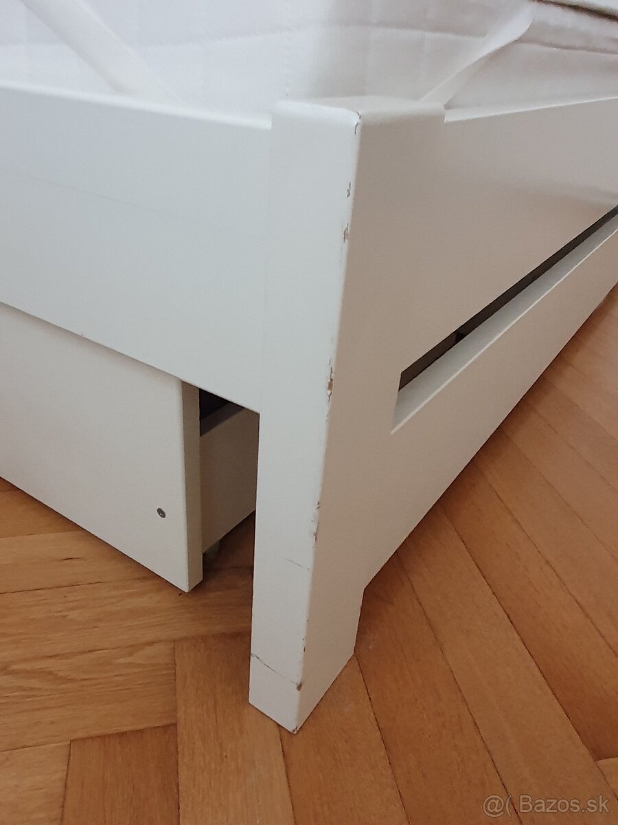 Manželská posteľ 140 x 200 cm - 4