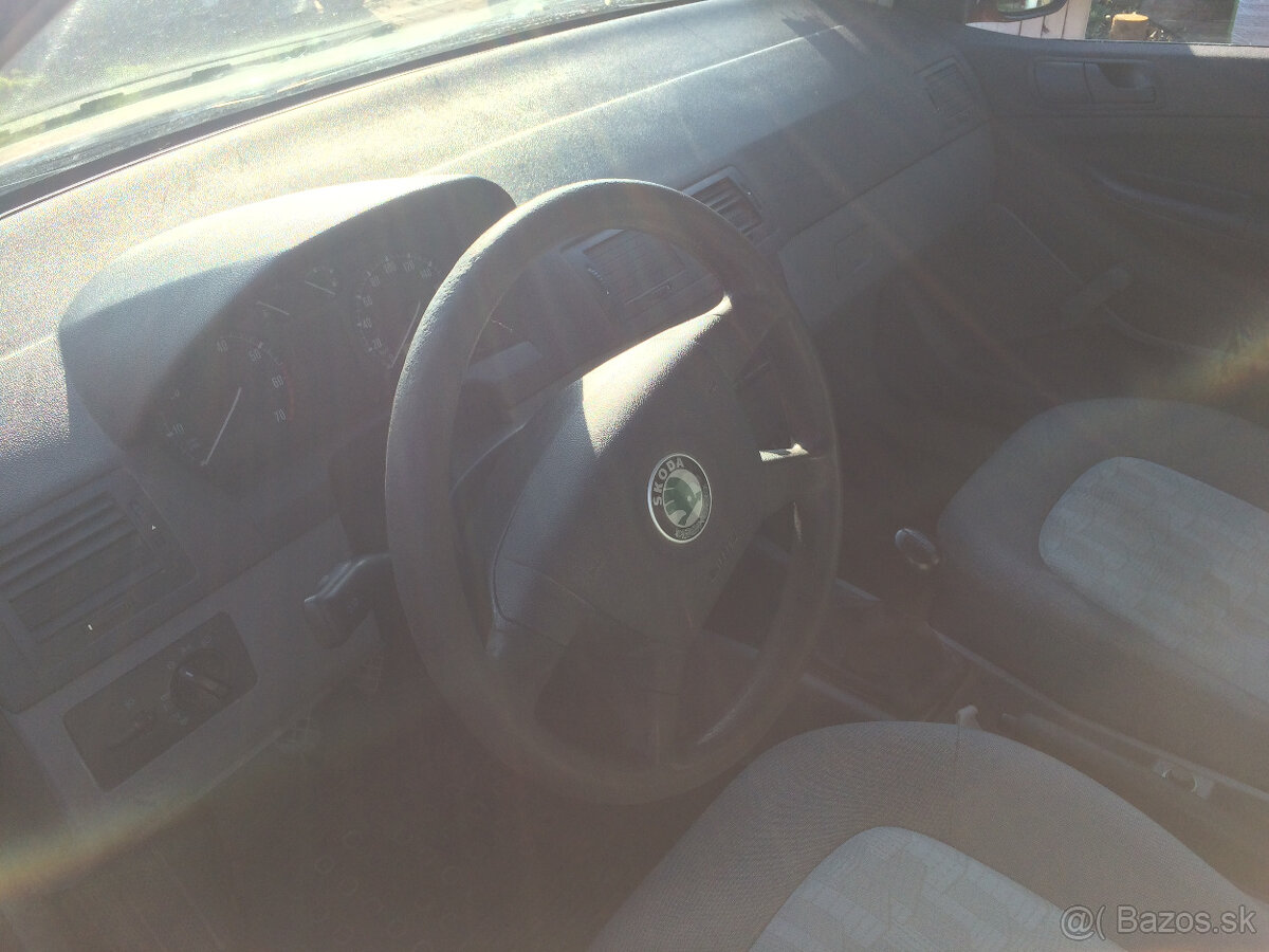 Predám Škoda Fábia Combi 1,4 16v - 4