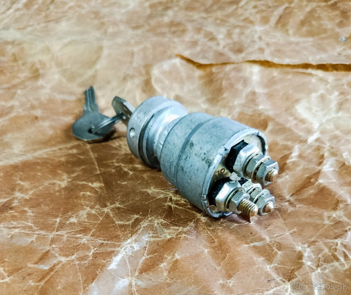 Gaz 69 - spínací skříňka - NOVÁ - 4