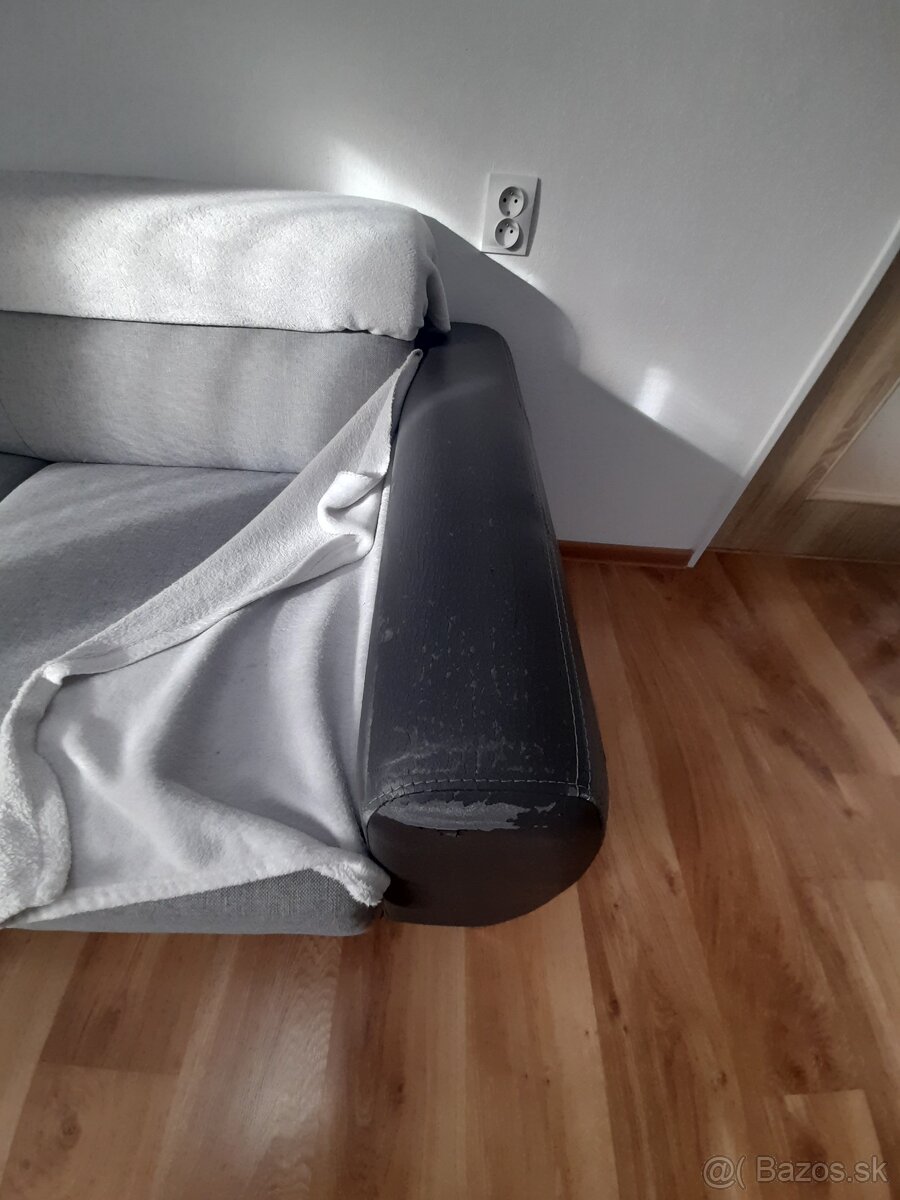 Predám rohovú sedacu súpravu - 4