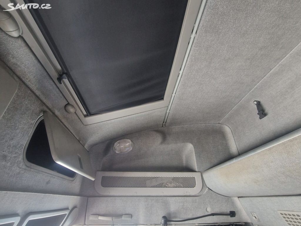 Iveco Eurocargo, Iveco ML 150e s hydraulickým čelom - 4