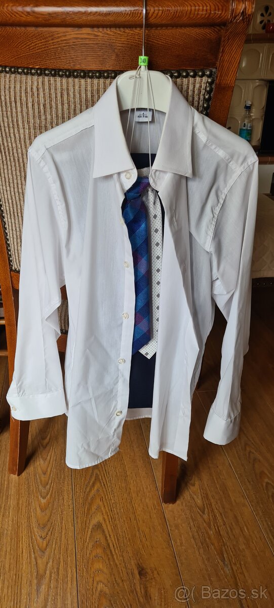 Detský oblek veľkosť 140 - 4