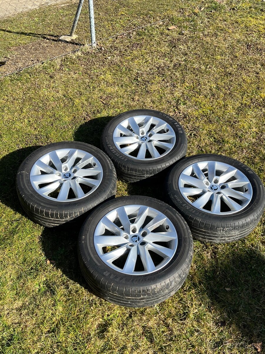 Hliníkové disky SKODA STRATOS R17 - 4