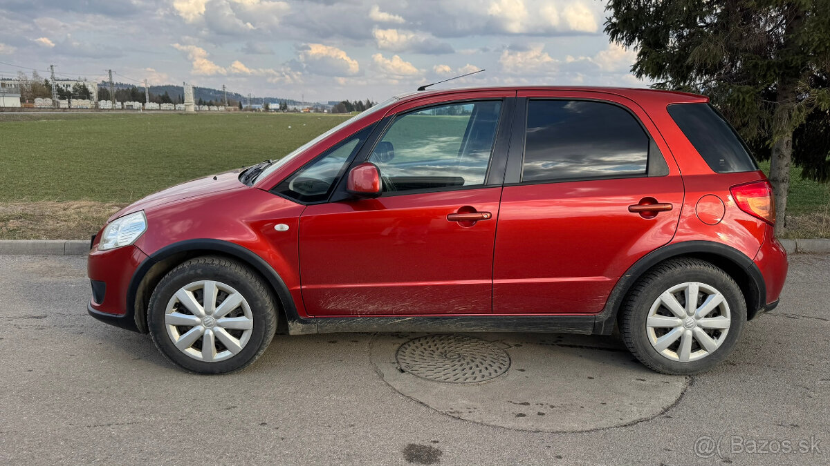 Suzuki SX4 1.5 SE Urban Line - 4