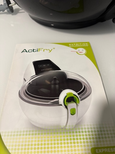 Teplovzdušná fritéza TEFAL ActiFry Express XL - TOP STAV - 4