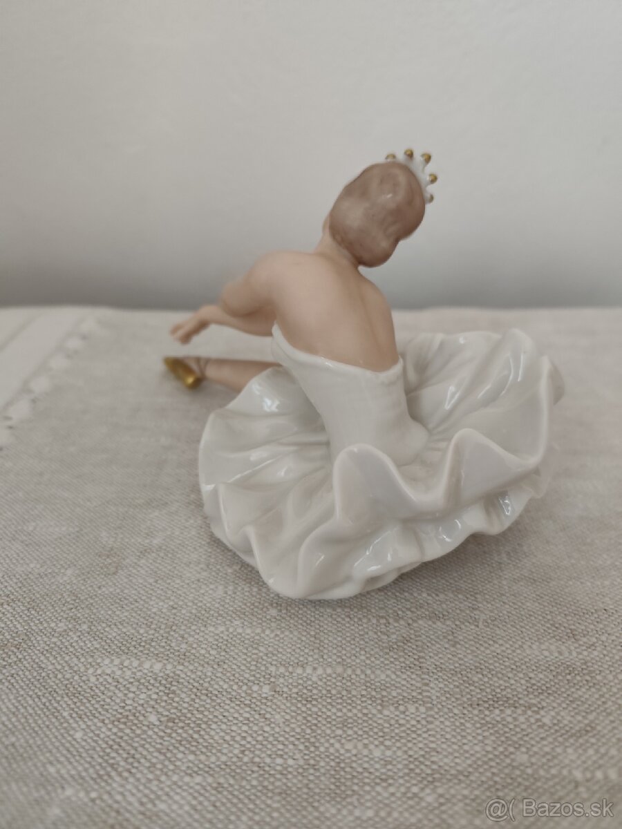 Wallendorf baletka žena porcelánová soška - 4
