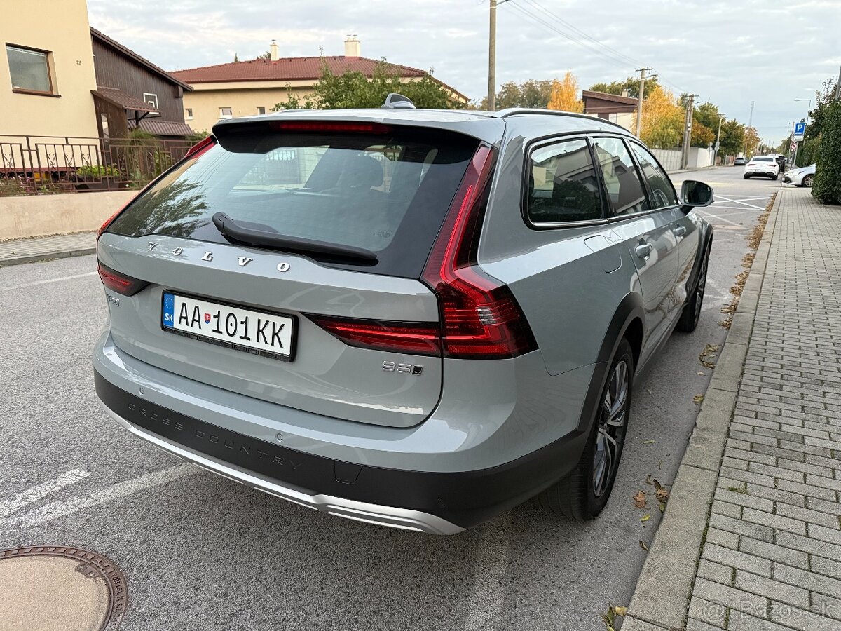 Volvo V90 Cross Country B5 AWD 2024 SK odpočet DPH - 4