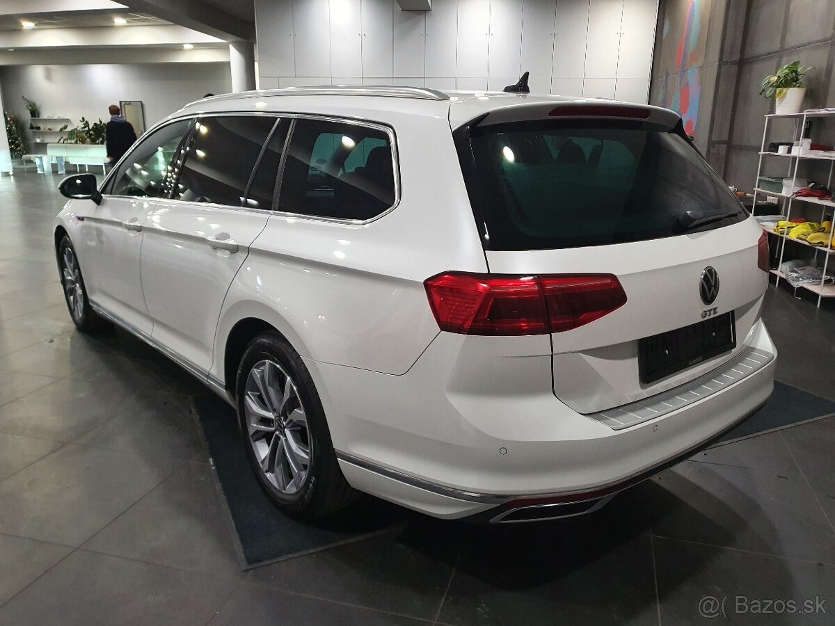 VW Passat B8 GTE Variant 1.4 TSI 160kW - záruka Autodraft - 4