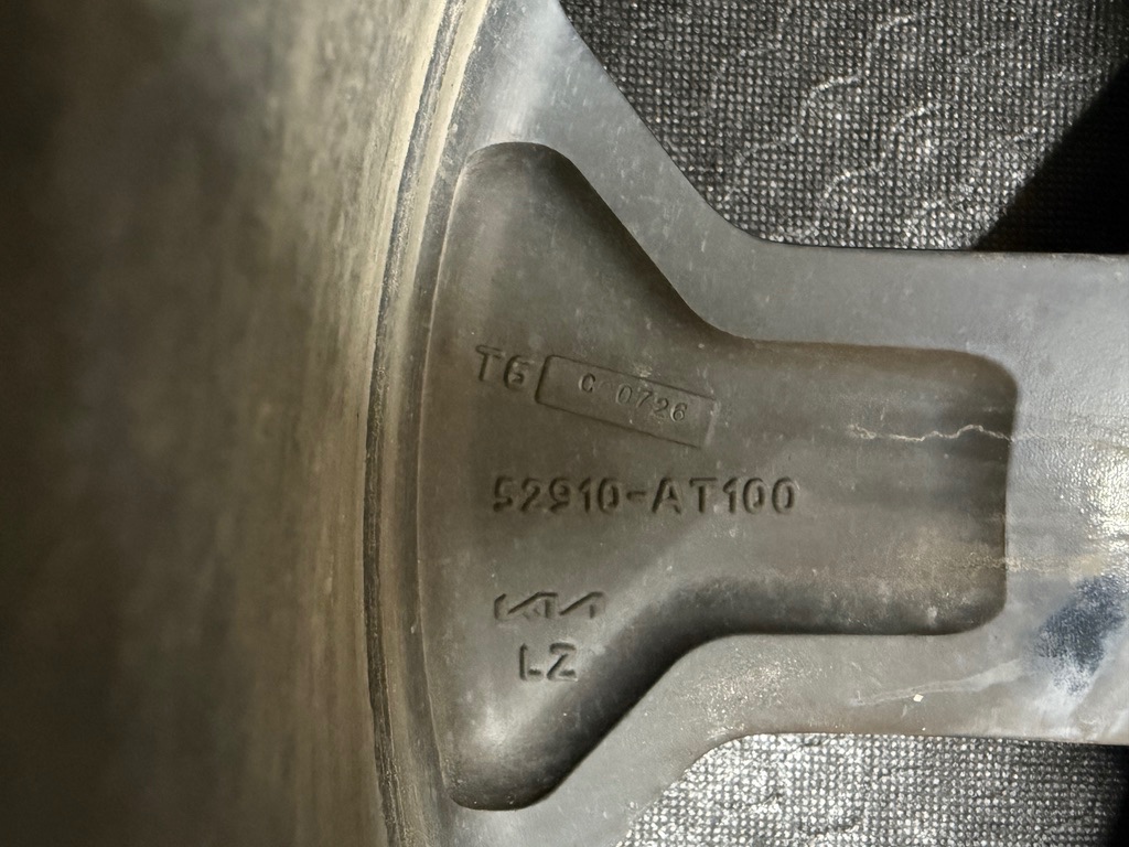 KUPIM 1 KS DISK KIA R18 52910-AT100 - 4