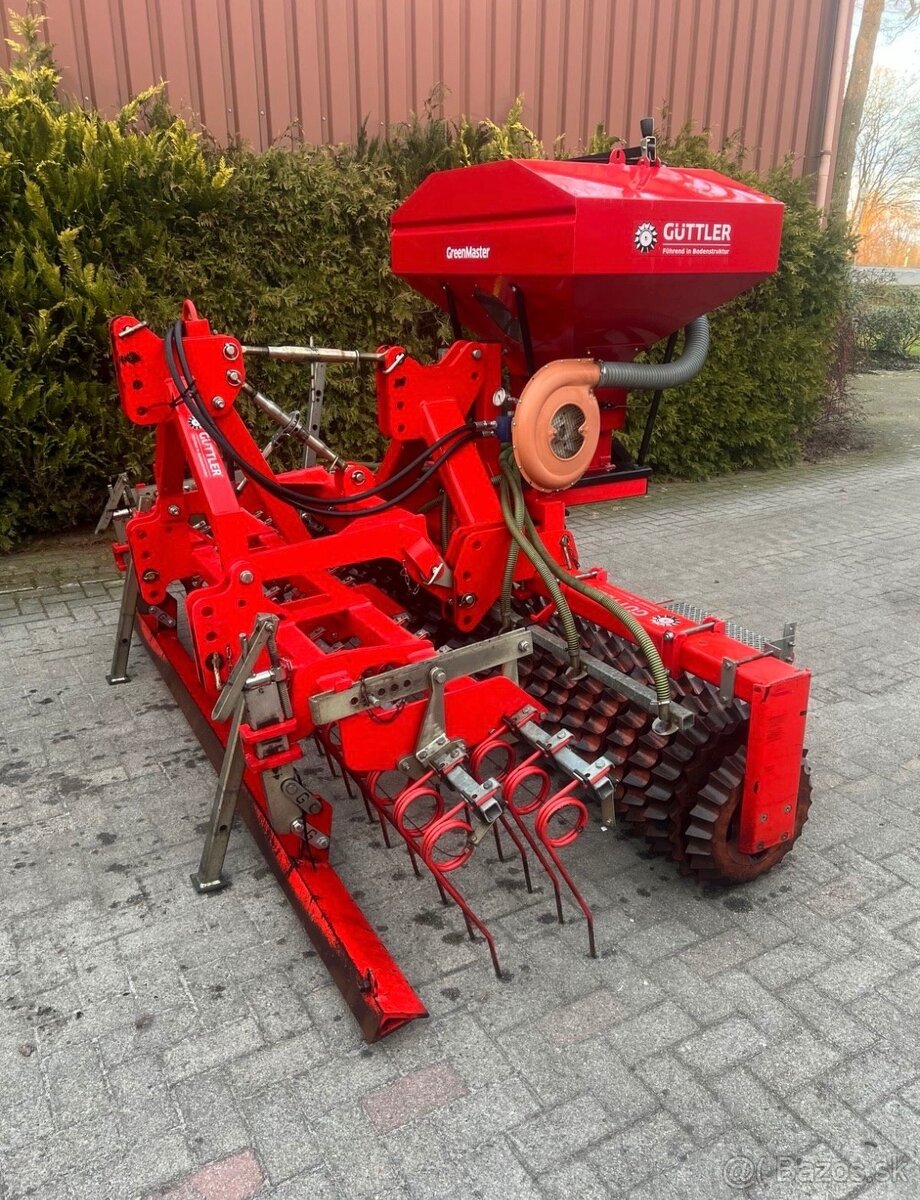 Sejačka na trávu - 4