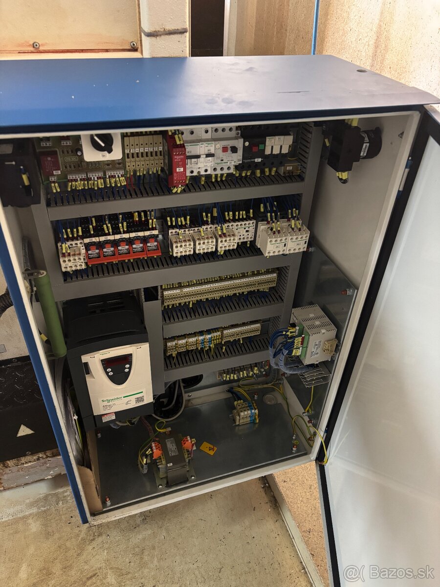 FGV 32 konzolová frézka svislá - 4