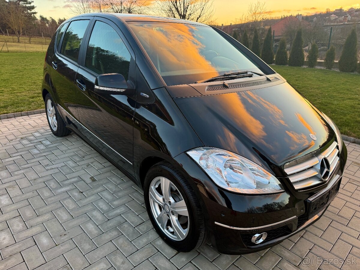 Mercedes-Benz A160 Avantgarde facelift - 4