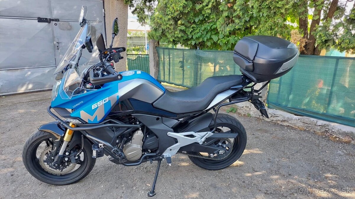 CF MOTO 650 MT - 4