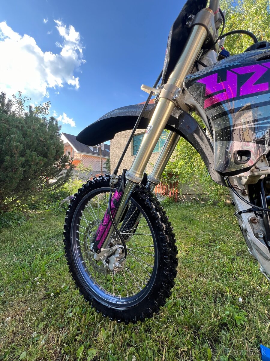 Yamaha yzf 250