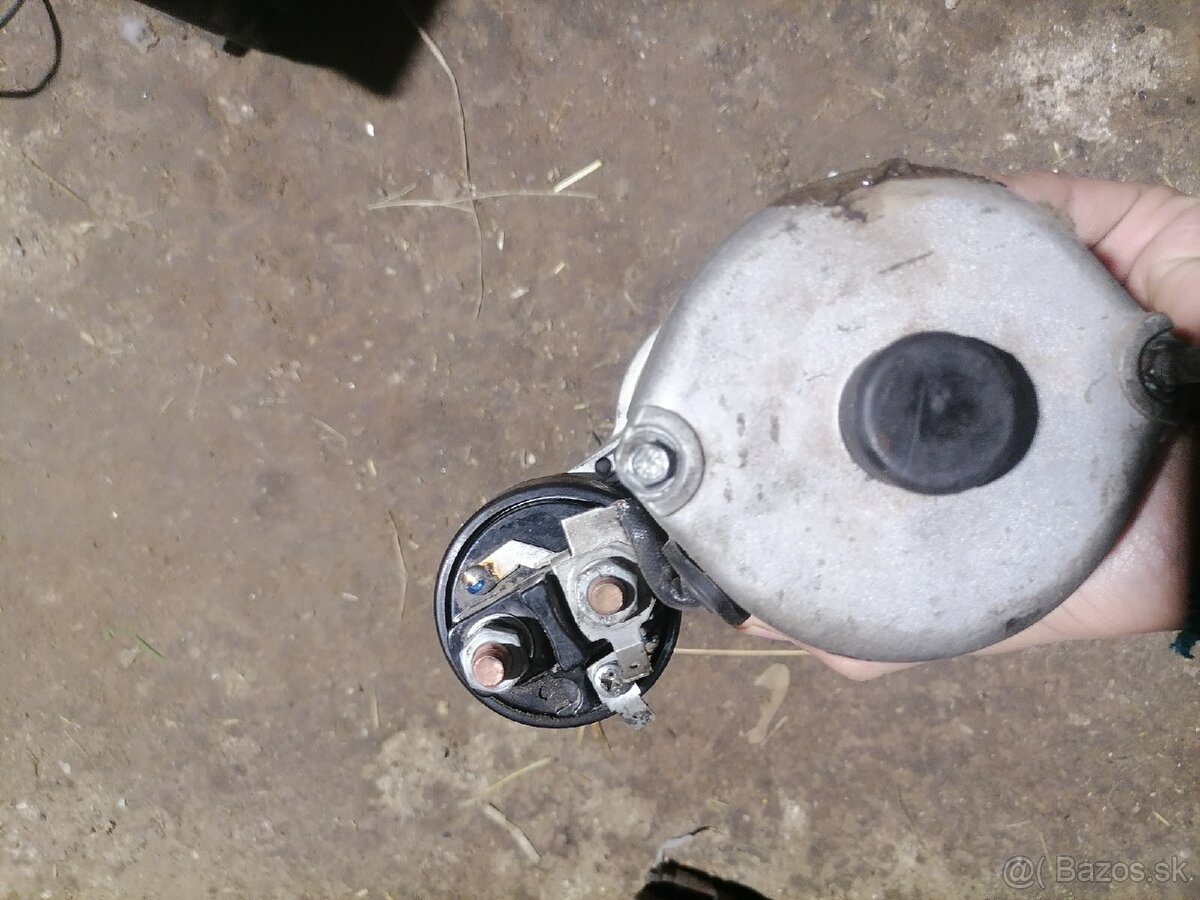 Štartér Deutz-Fahr - 4