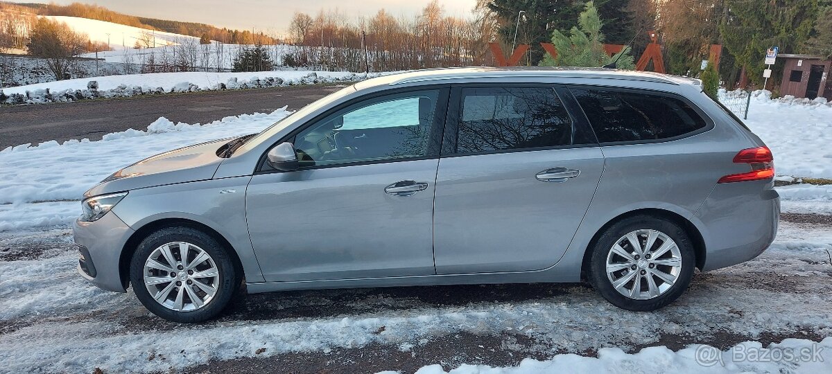 ✳️Peugeot 308 SW BREAK 1.2i 96KW Style 2019 119000km - 4