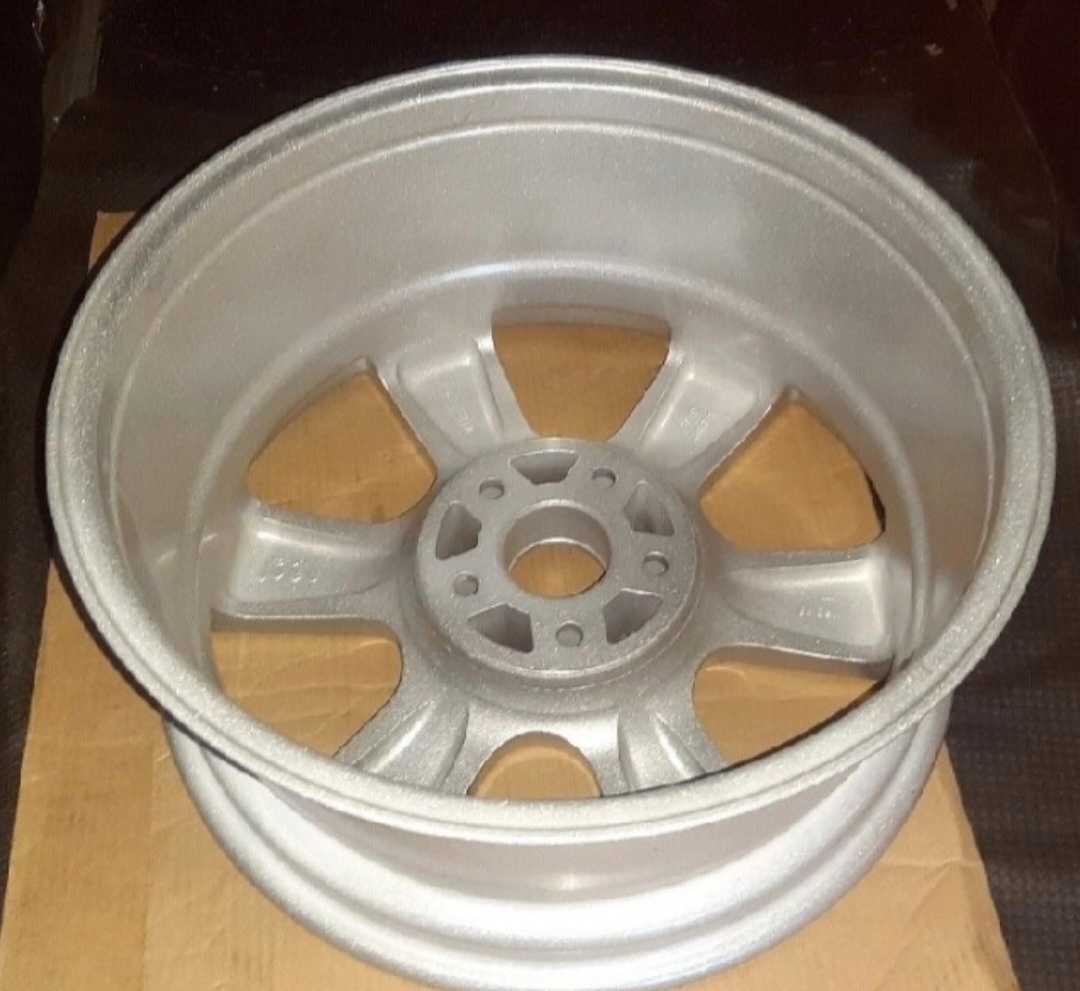 Elektróny 5x120 R18 et 55 - 4