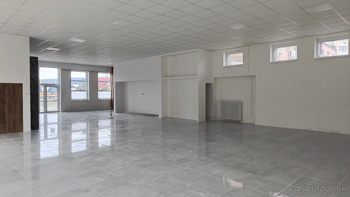 Obchodný priestor. - 4