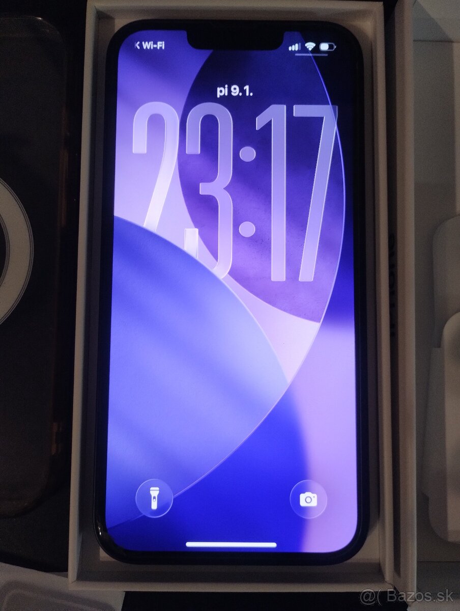 Apple iPhone 13 128GB Midnight - 4