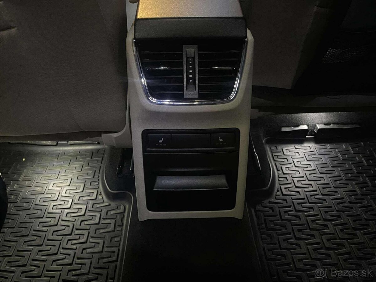 Škoda Octávia 2.0 TDI 110KW DSG - 4