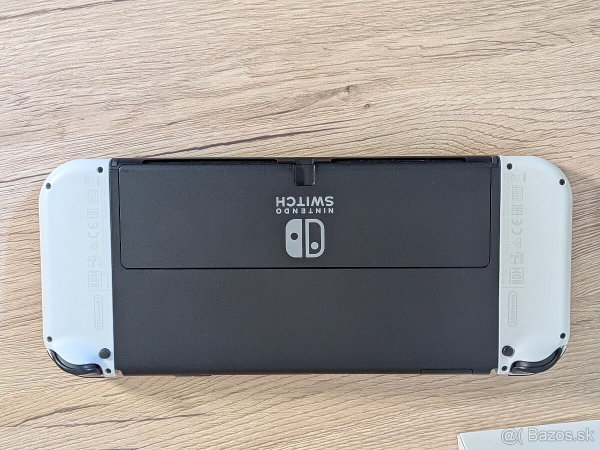 Nintendo Switch OLED, hra FIFA 23 - 4
