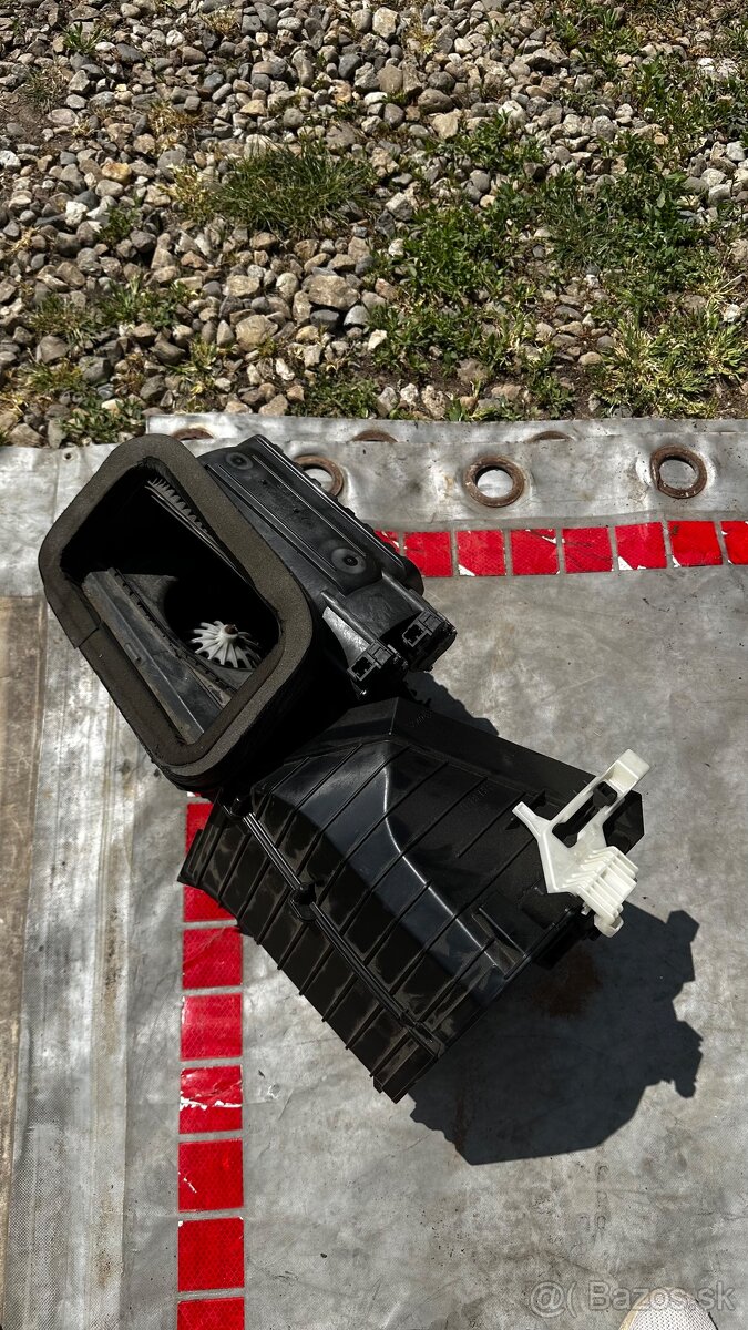 Kúrenie / box ventilátora Audi A5 - 4