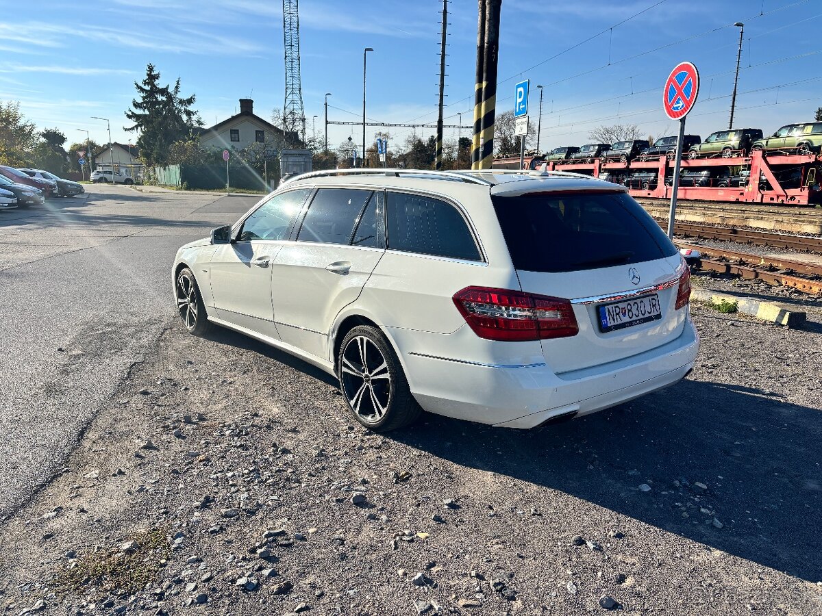 Mercedes-benz E220 w212 blue efficiency - 4