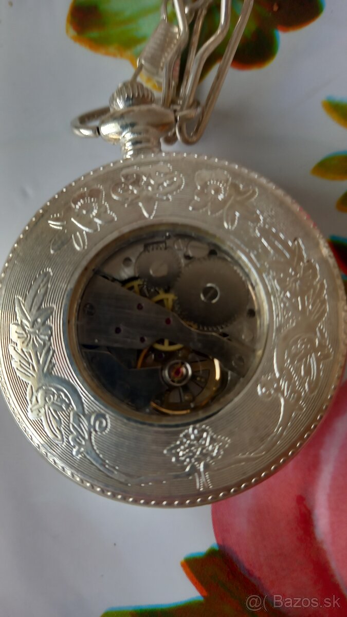 Decke husle hodinky. - 4