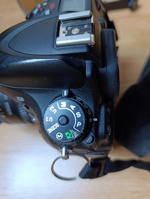 Nikon D600 + Nikon 50mm f/1.8D + battery grip Meike - 4