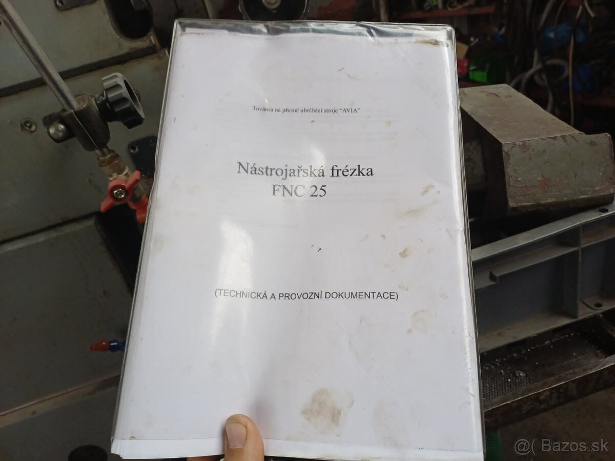 Frézka nástrojařská FNC 25 - 4
