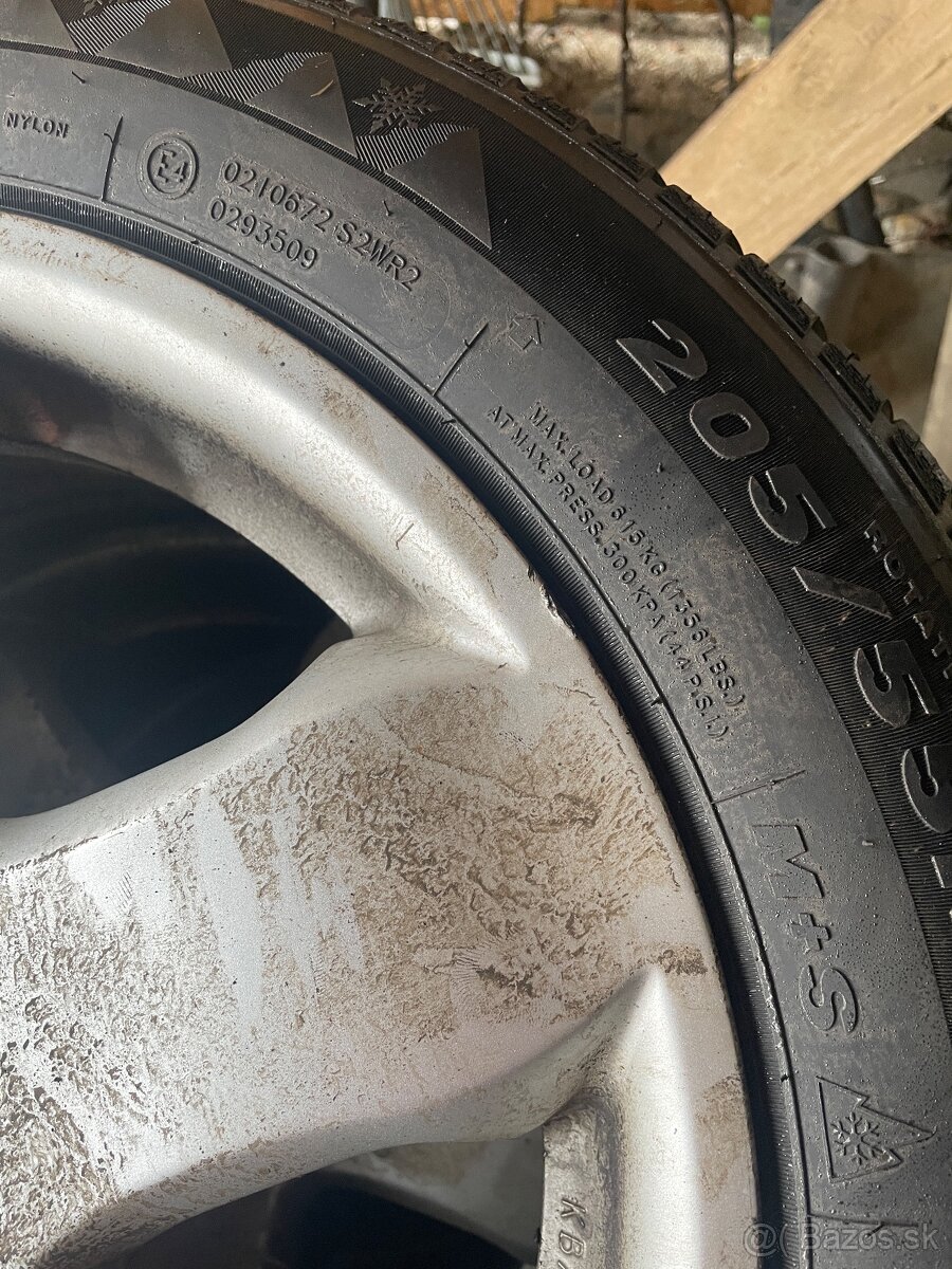 Mercedes elektrony R16 - 4