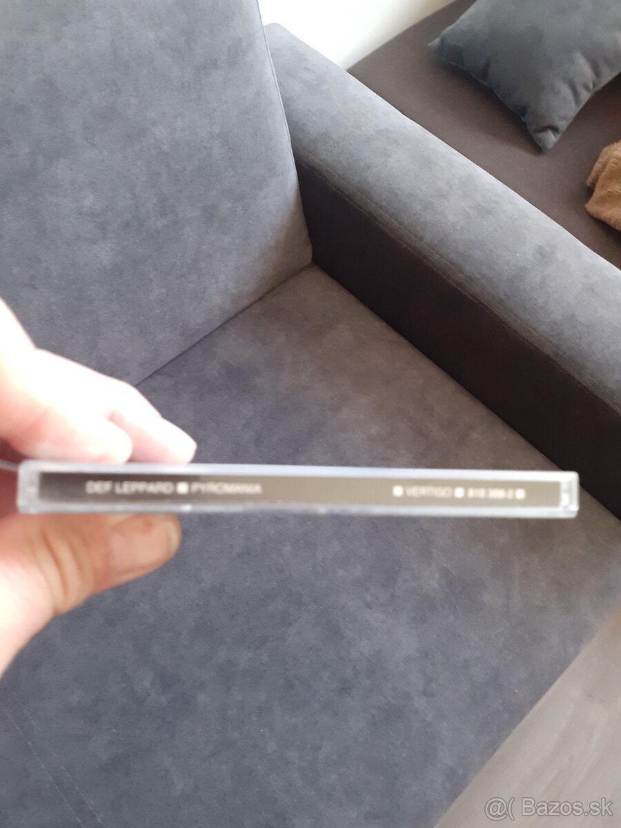 Predám originál CD Def Leppard-Pyromania 1983 Vertigo - 4