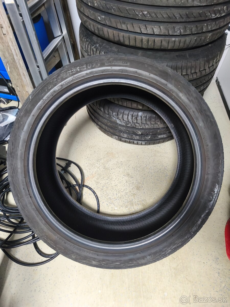 275/40 r21 Kumho ecsta letne - 4