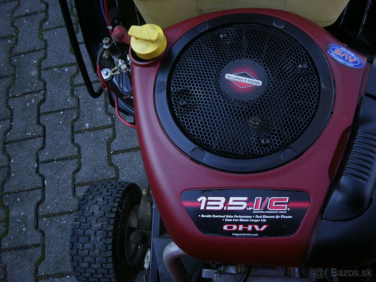 Traktorová kosačka 13,5hp s košom - 4