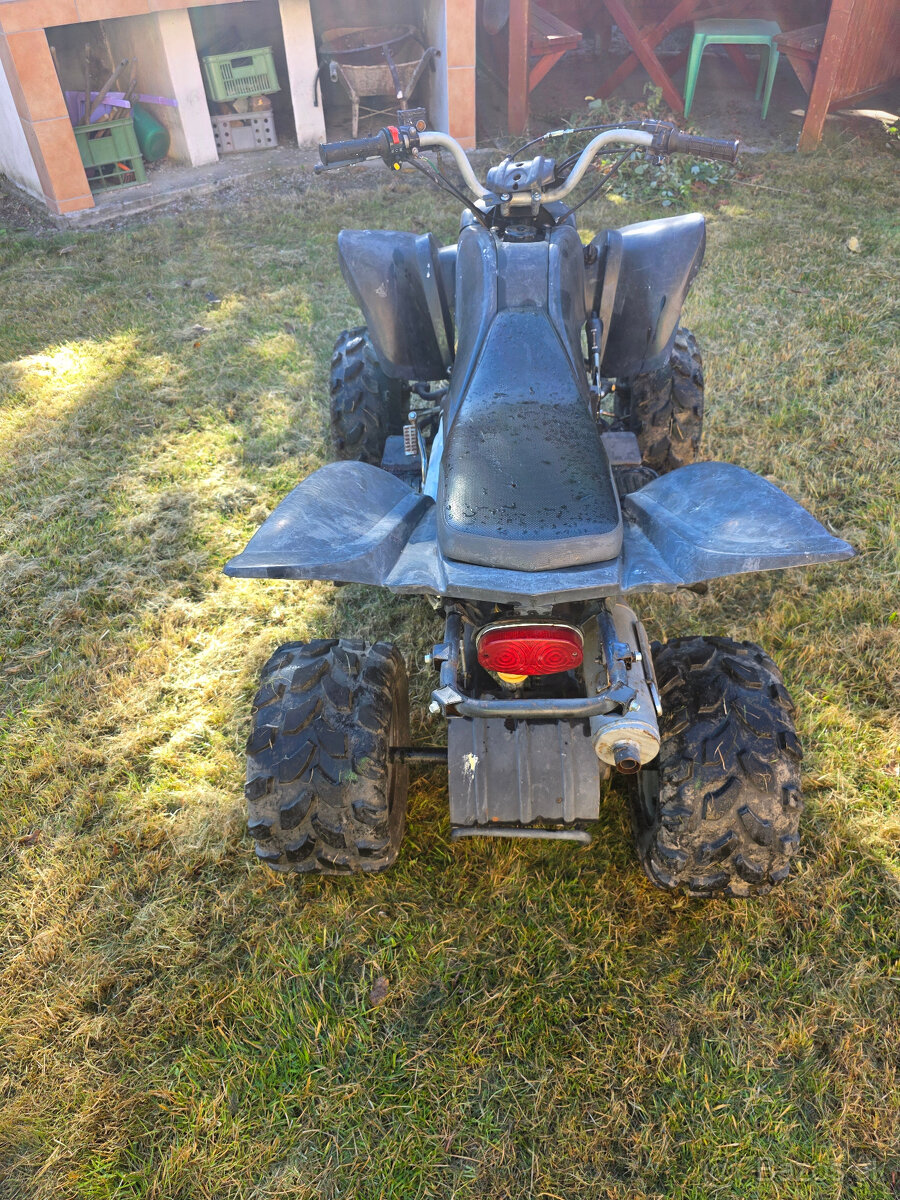 Predám ATV štvorkolku 150ccm automat - 4