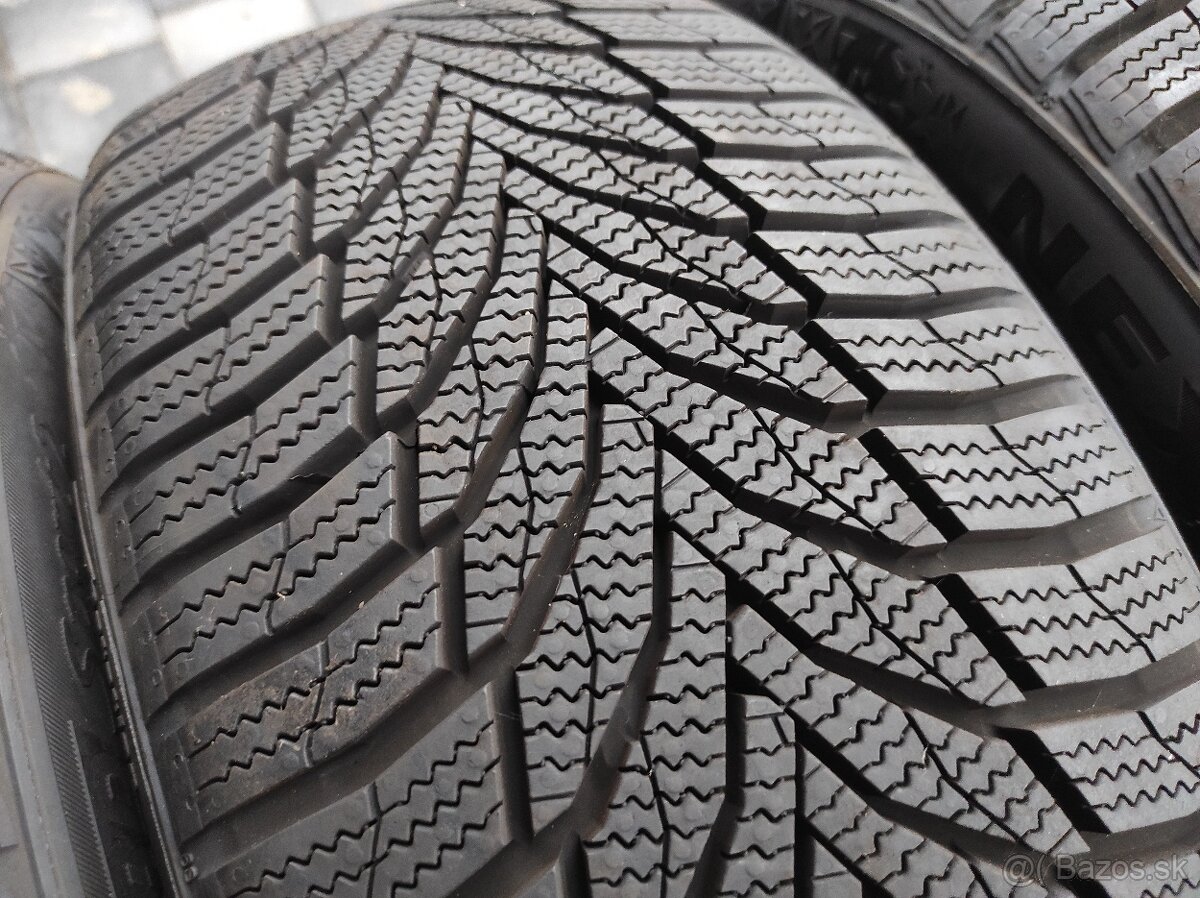 Zimné pneumatiky 205/45R17 Nexen 4ks - 4