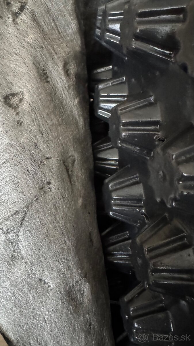 Drenážna nopová fólia na zelenú strechu - 4