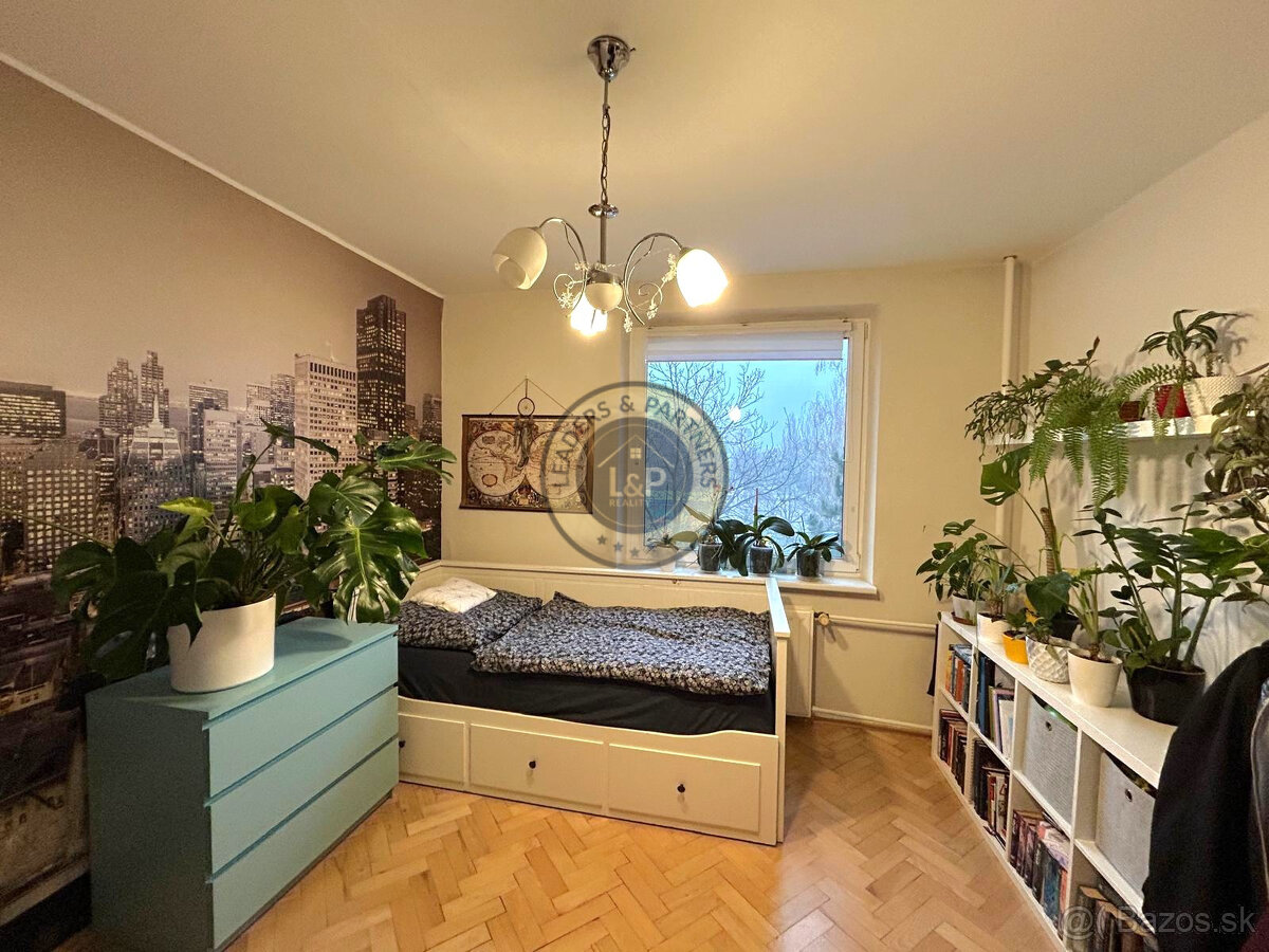 Na predaj 3-izbový zariadený byt na Čajkovského ulici - 4