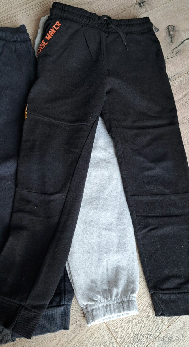 Chlapčenské tepláky veľ. 110 - 4