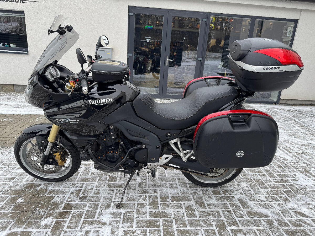 Triumph Tiger 1050 - 4
