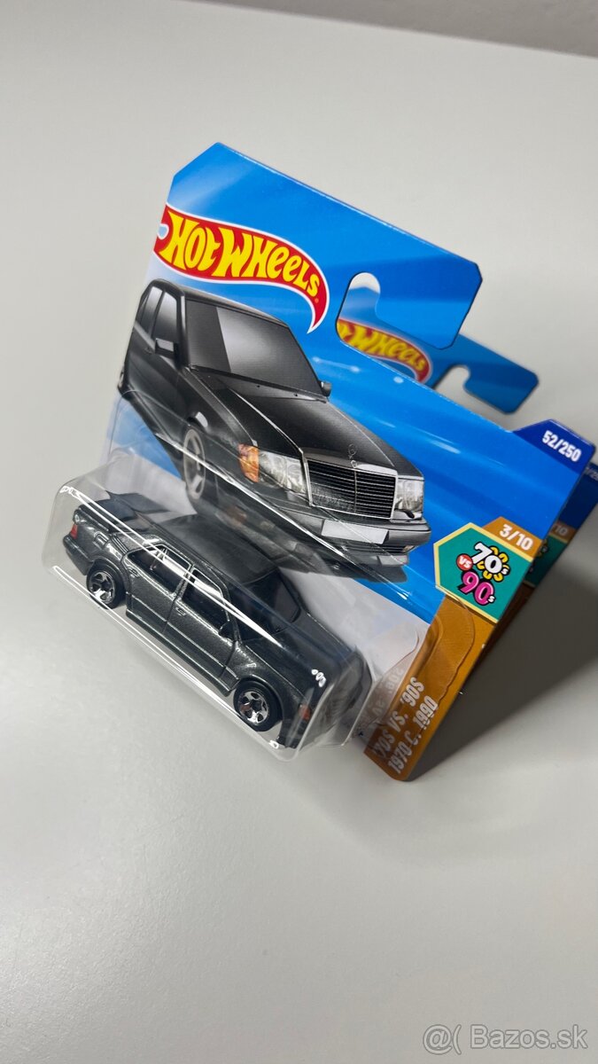 Hot Wheels Mercedes-Benz 500 E - 4