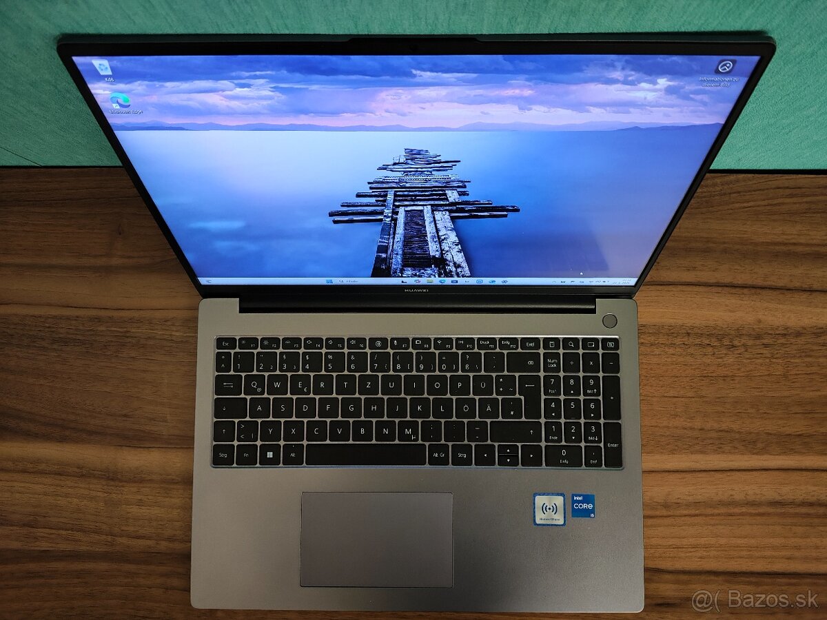 MateBook D 16 i5 16GB 512GB SSD - 4