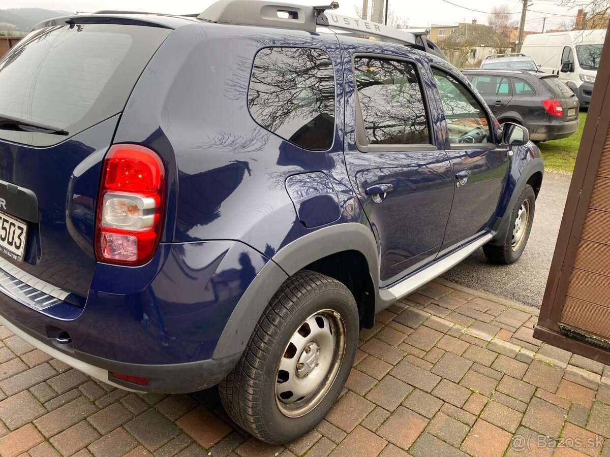 Dacia Duster 1.6i - 4