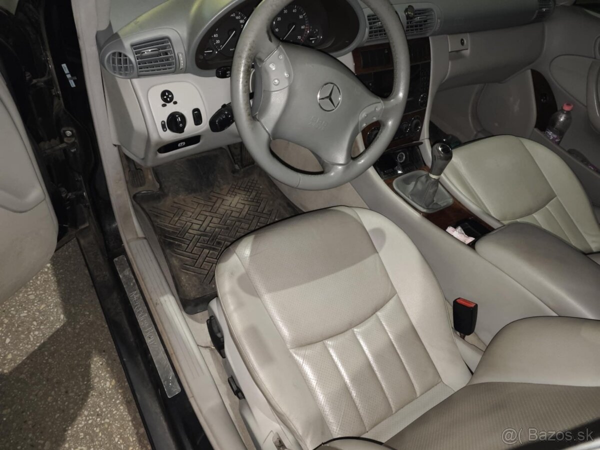 Mercedes C200 Kompressor Combi - 4